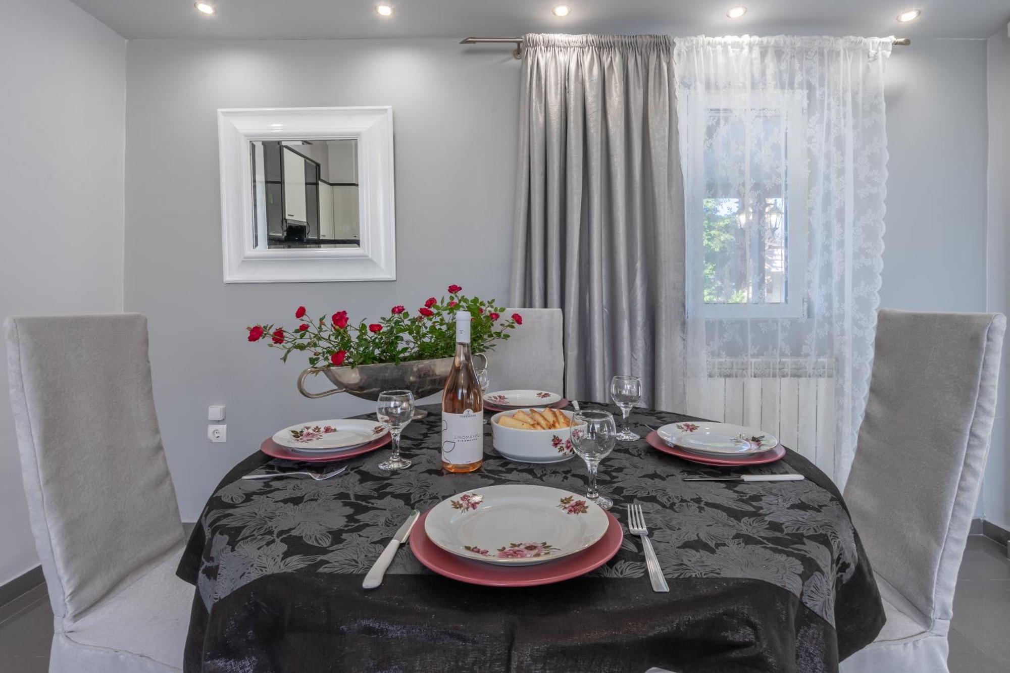 Fontana Luxury Villa Salakos With Pool Near Beach Exteriör bild
