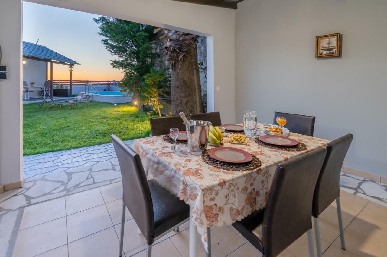 Fontana Luxury Villa Salakos With Pool Near Beach Exteriör bild